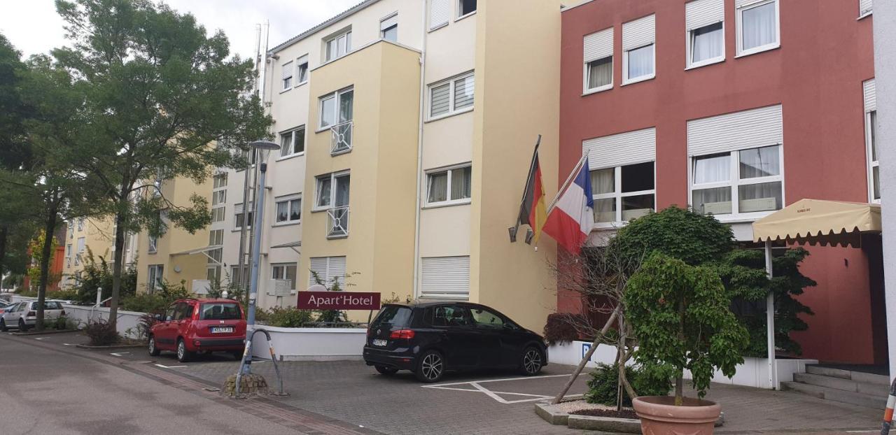 Kehl Center Schoene 2 Zimmer Wohnung Mit Terrasse 60M2 Dış mekan fotoğraf